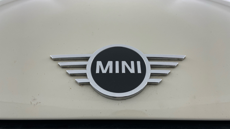 MINI Hatchback 1.5 Cooper Sport II 5dr Petrol Hatchback